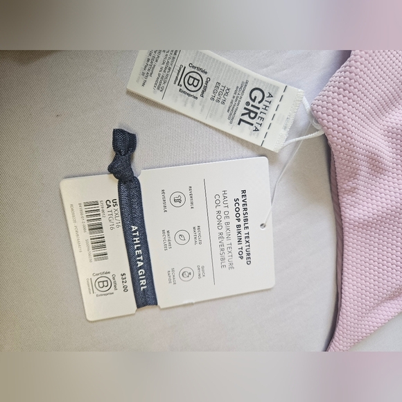 Athleta Girl- Bikini Top Girl's XXL/16 Lavender ,Reversible Quick Drying. NWT - Picture 6 of 9